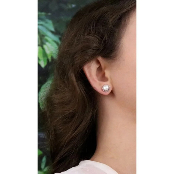 14k White Gold 8mm Freshwater Pearl Earrings Stud Post - Picture 4 of 9